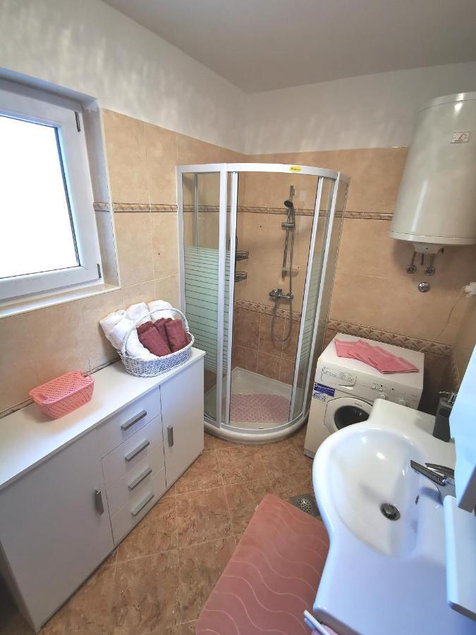 Apartment Tanja ポレッチ エクステリア 写真